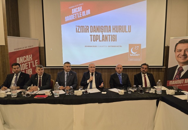 Saadet İzmir, danışma kurulunda parti politikalarını masaya yatırdı