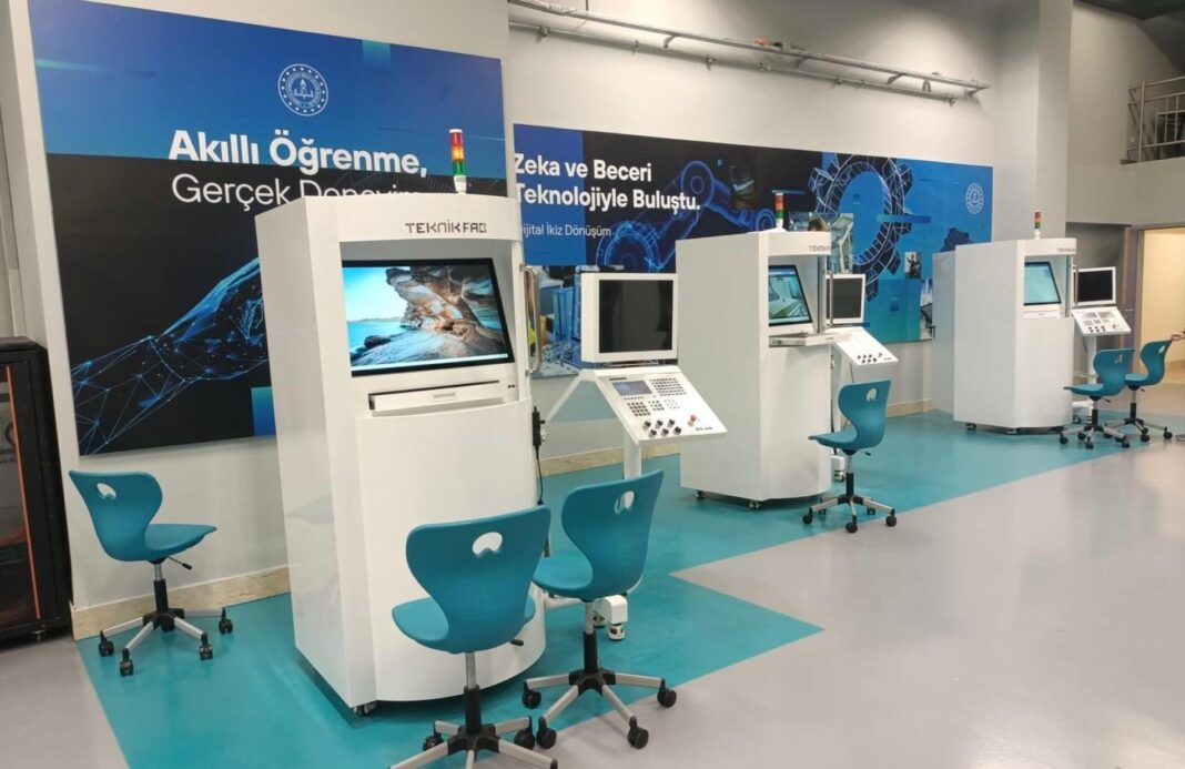 Dijital ikiz teknolojisiyle mesleki eğitimde uygulamalı öğrenme deneyimi güçleniyor