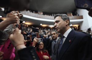 Bakan Bayraktar: Türkiye’de Petrol ve Doğal Gaz Arzında Şu Anda Sorun Yaşanmıyor