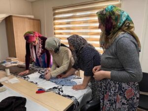 BALMEK Erdek Karşıyaka Kurs Merkezi Kırsalda Yenilenen Yapısıyla Tam Kapasitede Hizmette